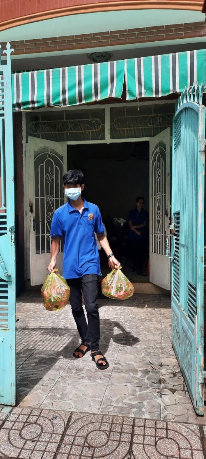 Quỹ tiếp tục hỗ trợ trao qua cho các khu cách ly và bệnh viện trên địa bàn TP.Hồ Chí Minh (02/08/2021)
